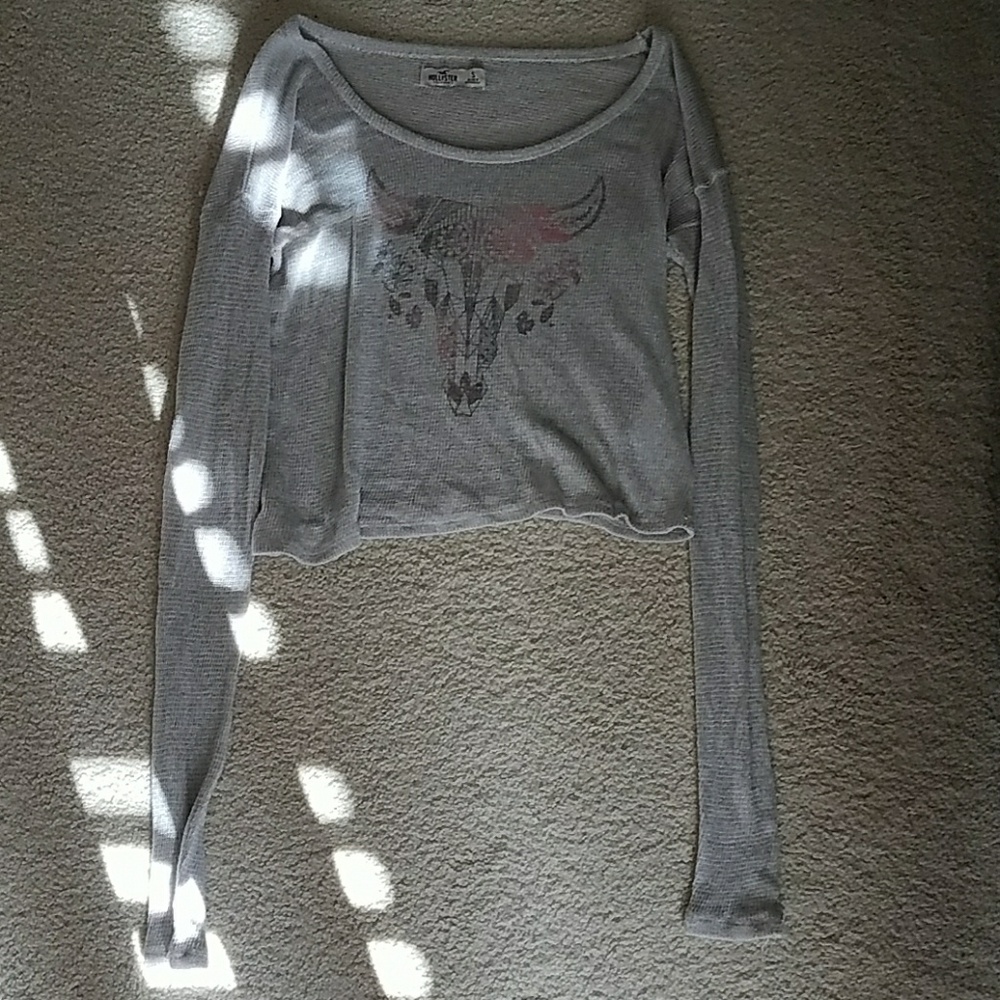 Hollister Cropped Graphic Tee